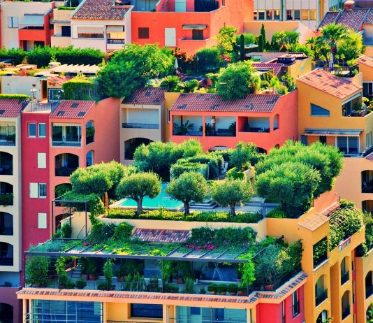 gardens on apartments - perfect examples of apartment gardening